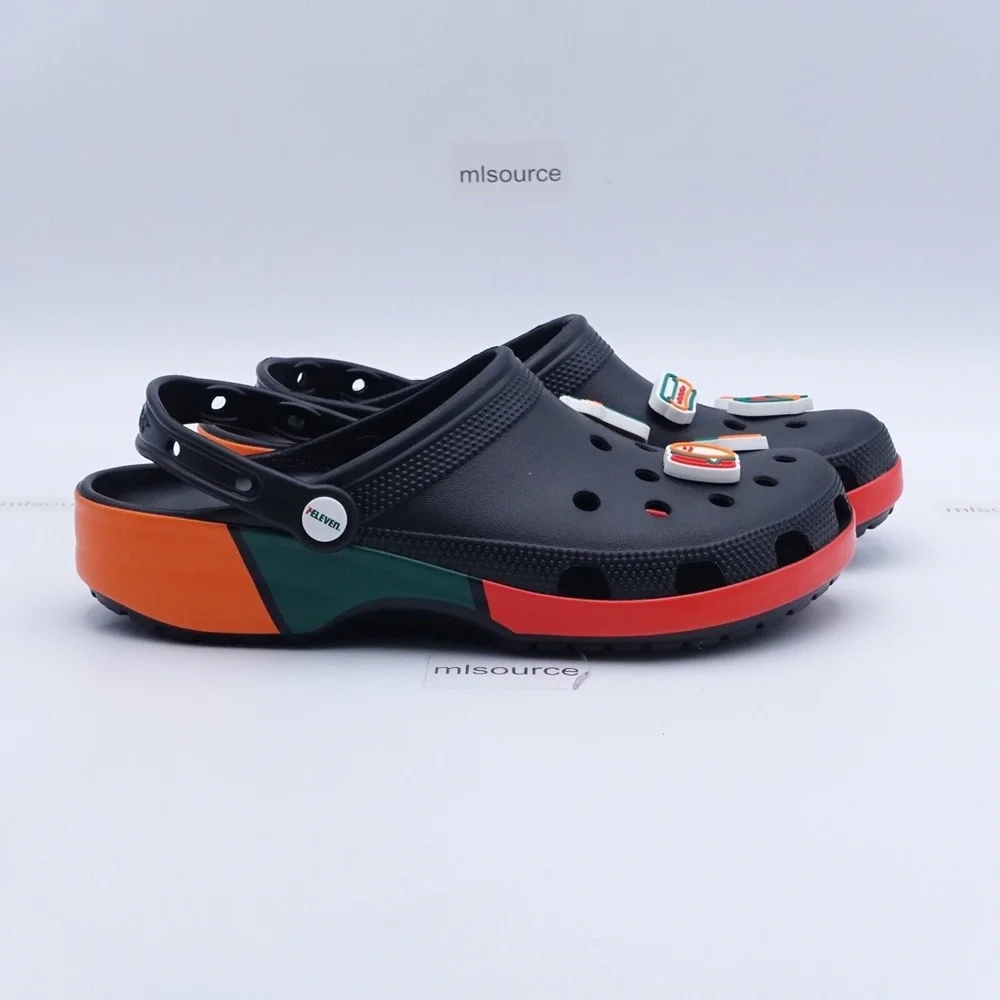 NEW Crocs x 7Eleven Classic Clogs 208272-001 Black/Orange - Picture 3 of 7